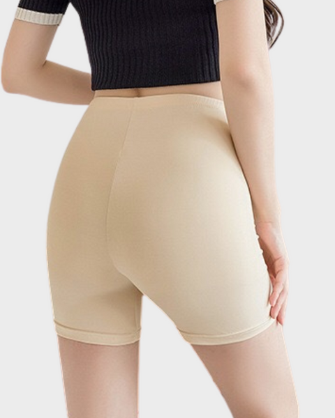 Jupe short sous robe couleur chair