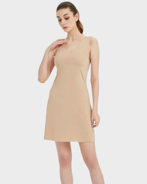 Fond de robe beige courte zoom