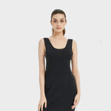 Fond de robe noir longue zoom