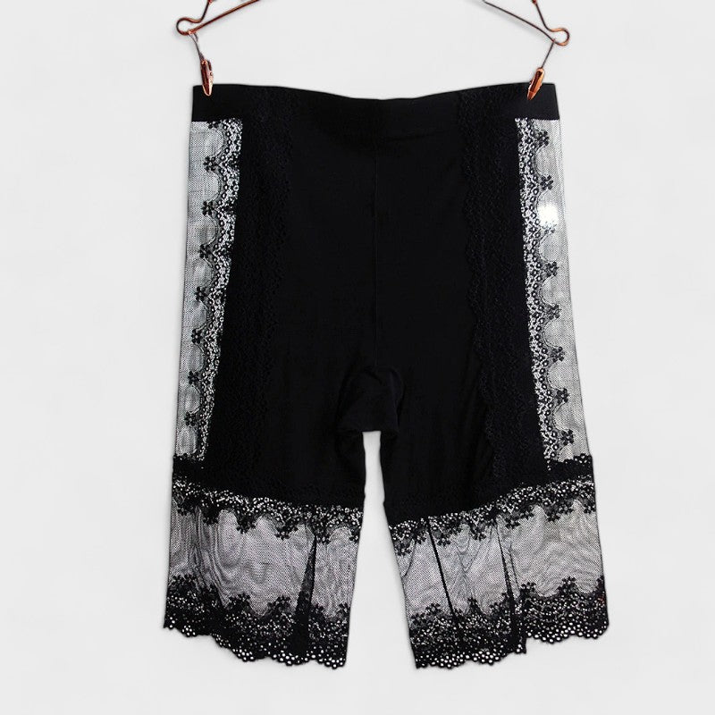 Short dentelle sous robe suspendu